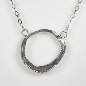 sterling_silver_open_circle_necklace_minimalist_design
