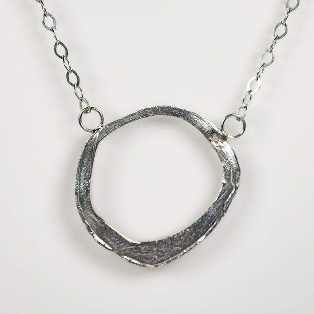 sterling_silver_open_circle_necklace_minimalist_design