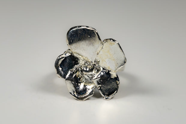 silver_flower_ring_bloom_design_wax_cast