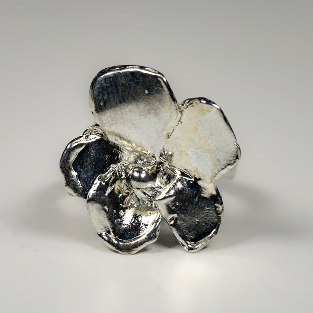 silver_flower_ring_bloom_design_wax_cast
