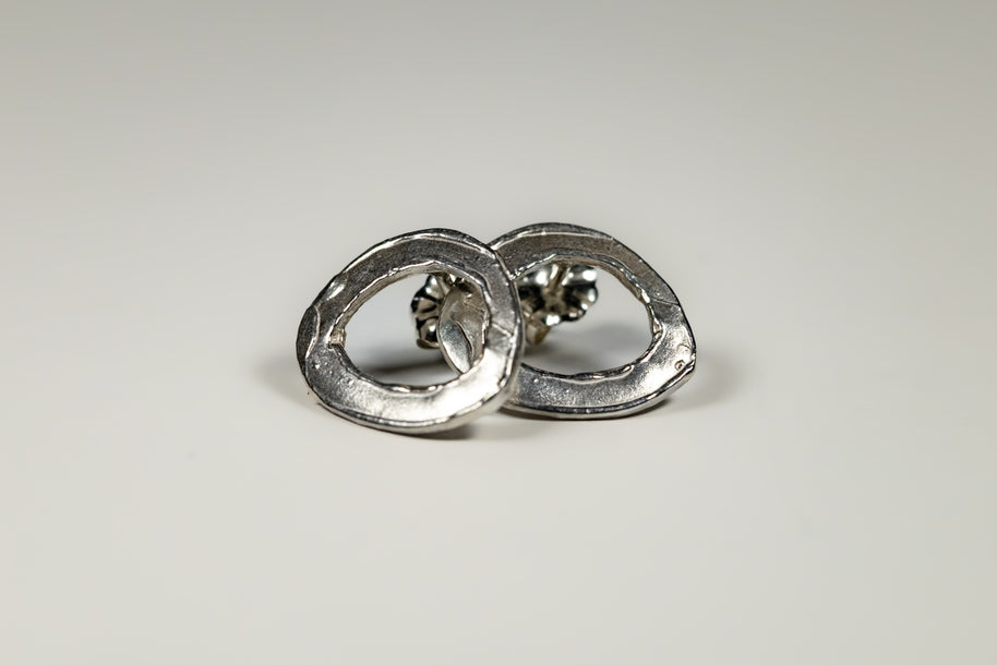 hammered_silver_circle_post_earrings