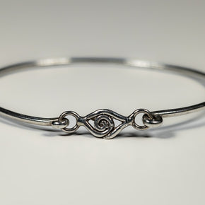 dainty_evil_eye_bracelet_good_luck_symbol