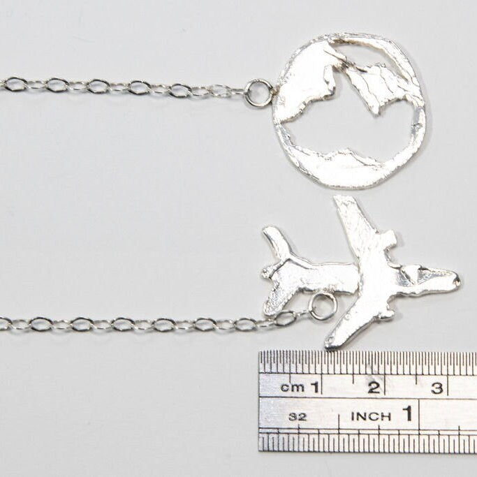 dainty_plane_and_globe_charm_necklace_handmade