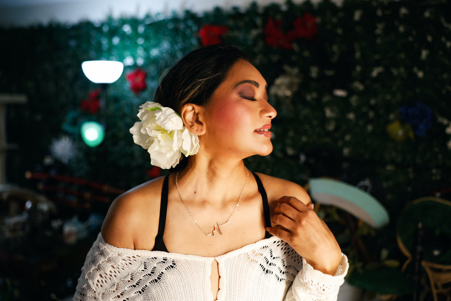 handcrafted_silver_heartbeat_necklace_with_chain