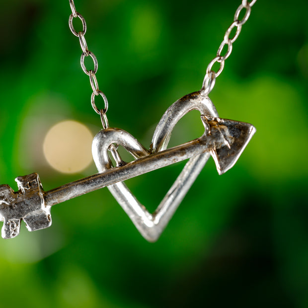 sterling_silver_heart_and_arrow_lariat_necklace