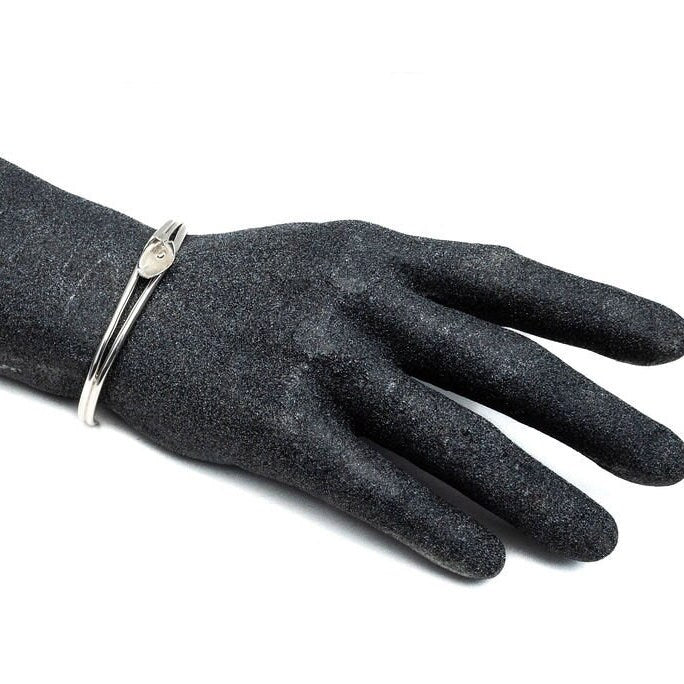 meaningful_flower_bracelet_gift_for_her