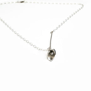 silver_lily_of_the_valley_necklace_meaningful_gift