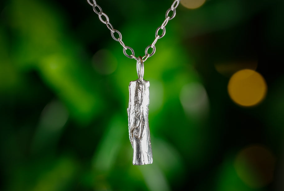 sterling_silver_mezuzah_necklace_tree_design