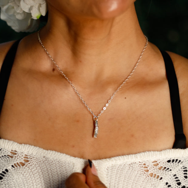 handmade_mezuzah_jewelry_judaica_symbol