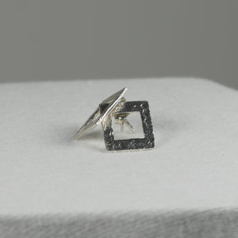 minimalist_square_stud_earrings_sterling_silver