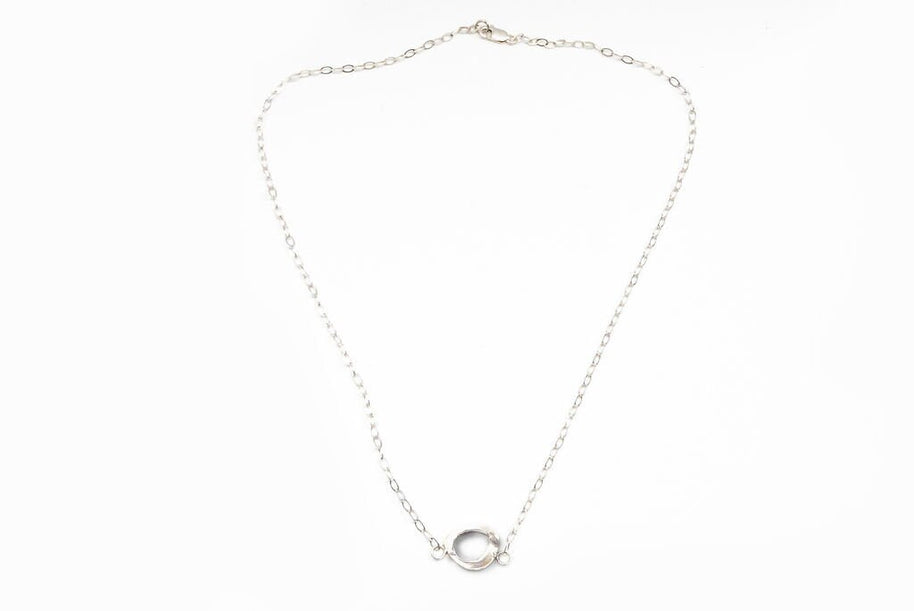 sterling_silver_circle_necklace_hammered