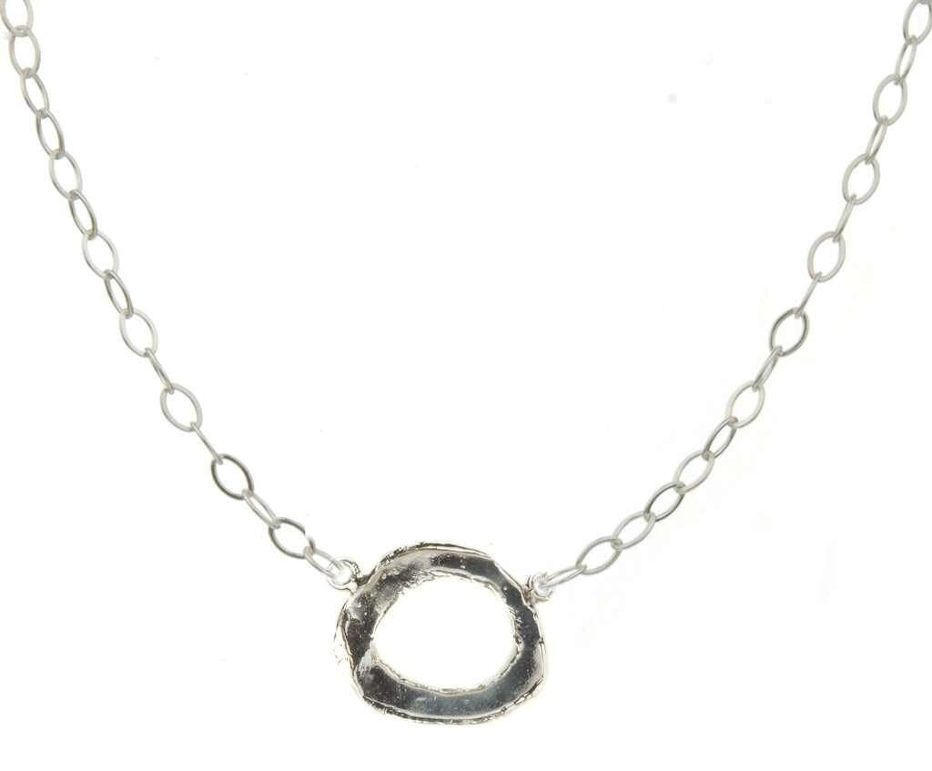 cheery_o_circle_necklace_silver_handmade