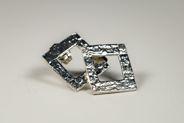 handmade_small_square_silver_earrings_with_matching_necklace