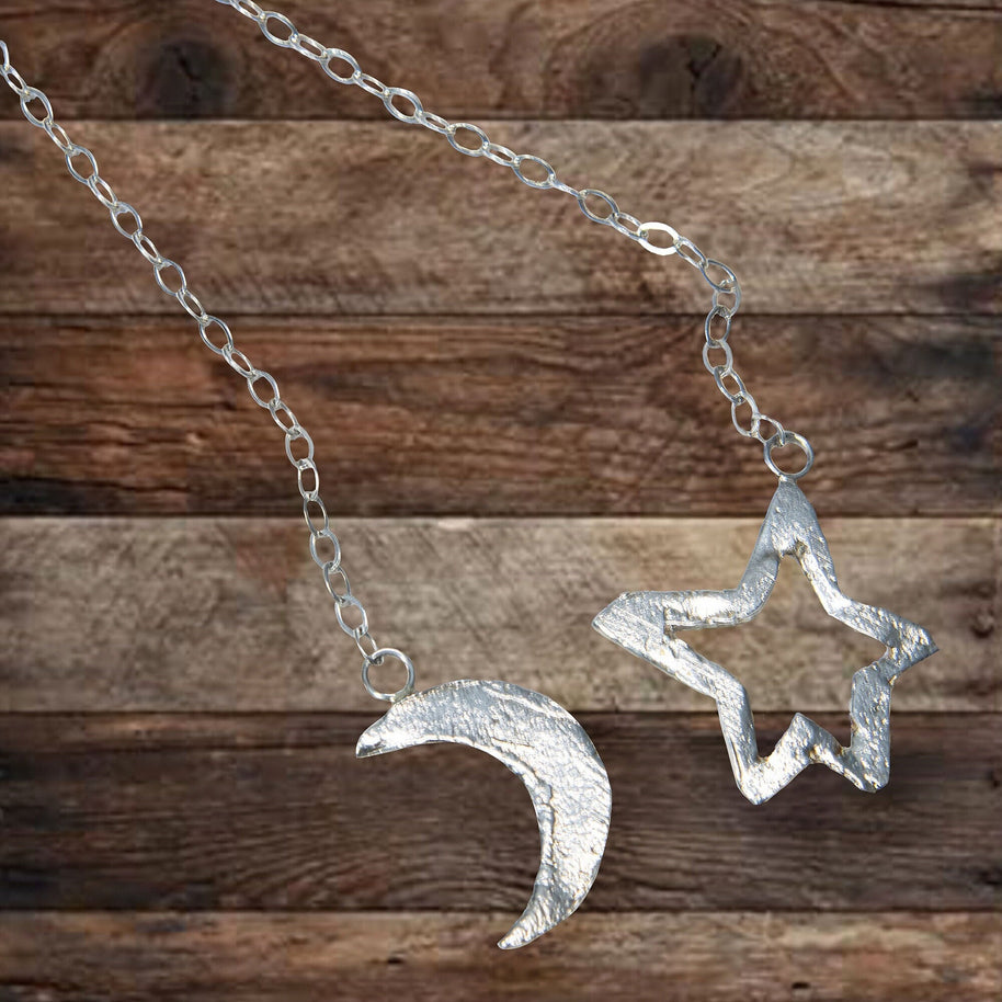 galaxy_theme_silver_lariat_necklace_handmade