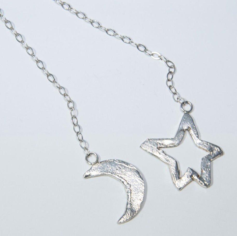 abby_joy_jewelry_moon_and_star_necklace