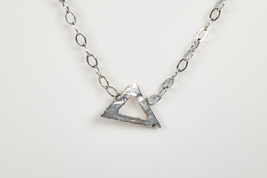sterling_silver_triangle_pendant_necklace_with_matching_earrings