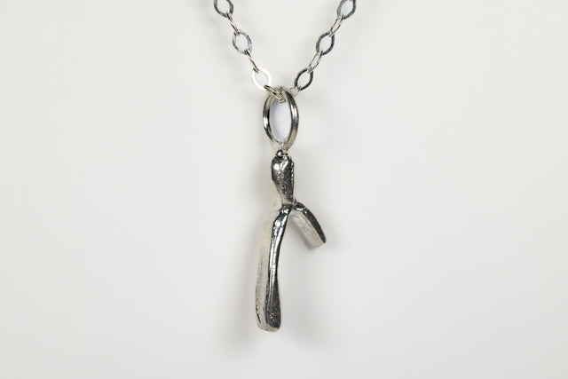 sterling_silver_wishbone_necklace_lucky_charm